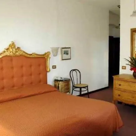 Hotel Tre Esse Assise